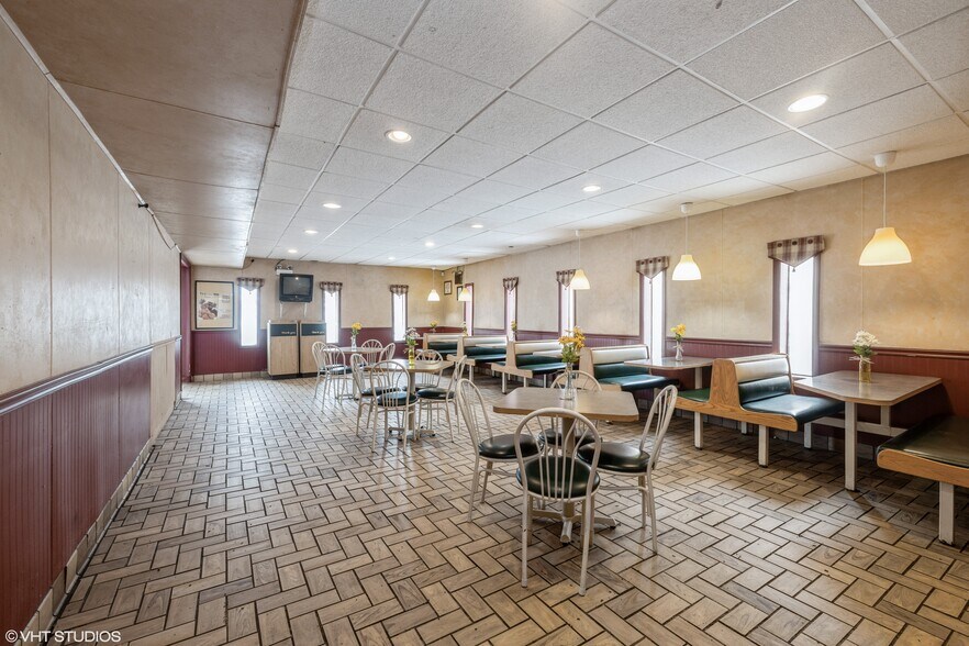 69056915 W Archer Ave, Chicago, IL 60638 Restaurant For Sale