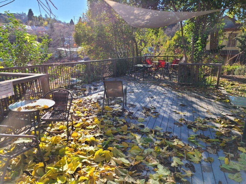 8304 Main St, Mokelumne Hill, CA 95245 Hotel For Sale