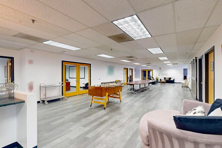 More Photos Of 1920 Columbia Dr SE, Albuquerque Warehouse For Lease