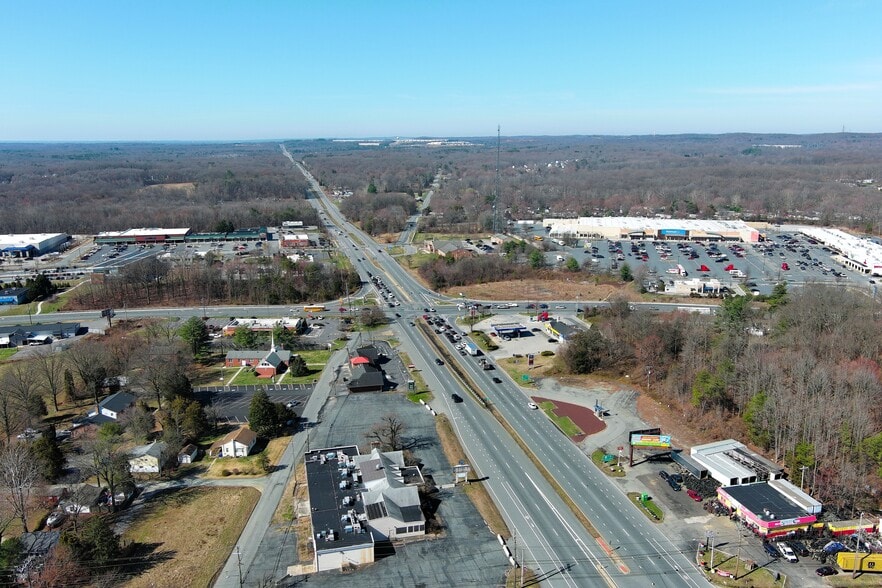More Photos Of 2376 Pulaski Hwy, North East Carwash For Sale