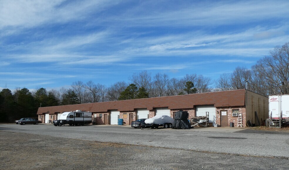 Primary Photo Of 425 N Grove St, Berlin Warehouse For Lease