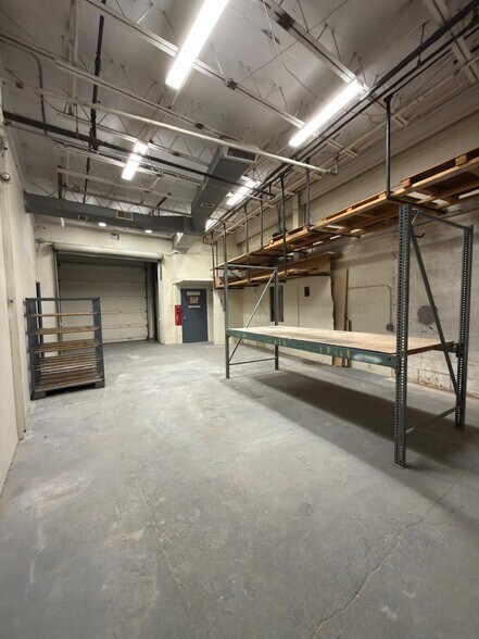 More Photos Of 29 Evans Pl, Pompton Plains Storefront Retail Office For Lease