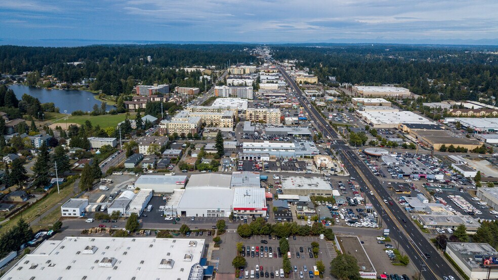 More Photos Of 938 N 127th St, Seattle Warehouse For Sale