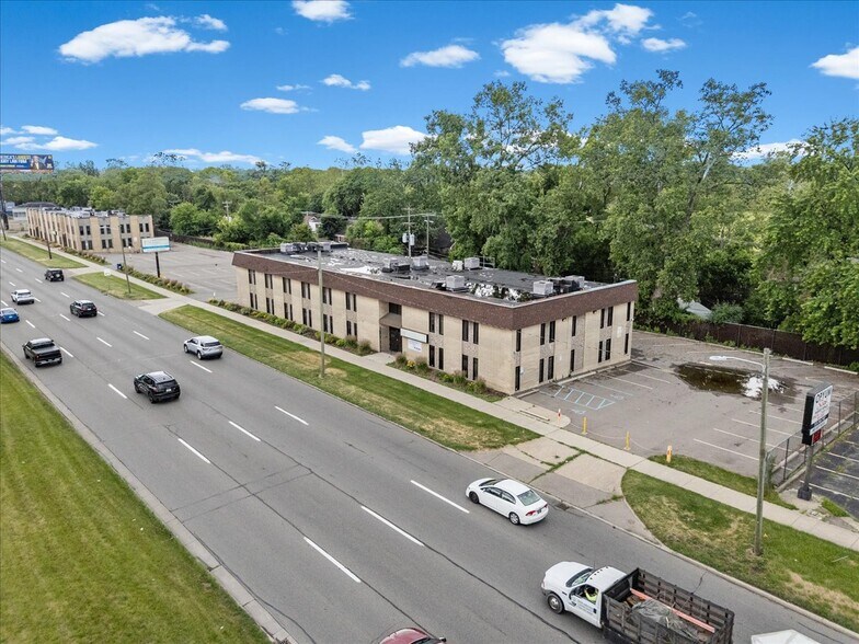 More Photos Of , Detroit Office For Sale