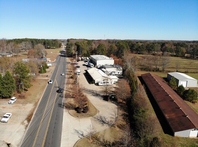 Primary Photo Of 5245 McEver Rd, Oakwood Warehouse For Lease