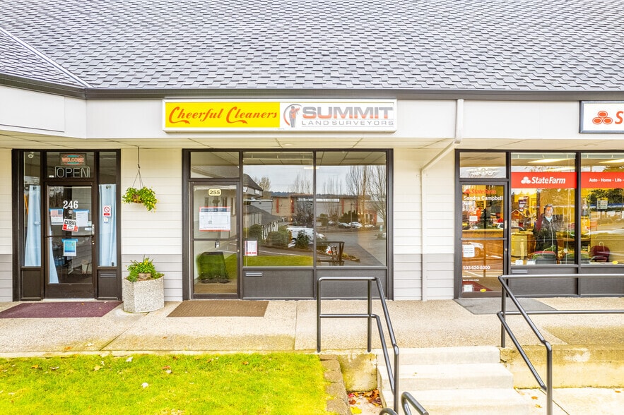 More Photos Of 12950 SW Pacific Hwy, Tigard Storefront Retail Office For Lease
