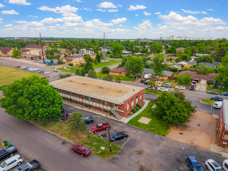 More Photos Of 7300-7310 W 10th Ave, Lakewood Apartments For Sale