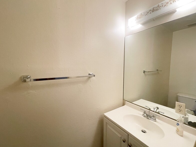 More Photos Of 5801 W Washington Ave, Las Vegas Apartments For Sale