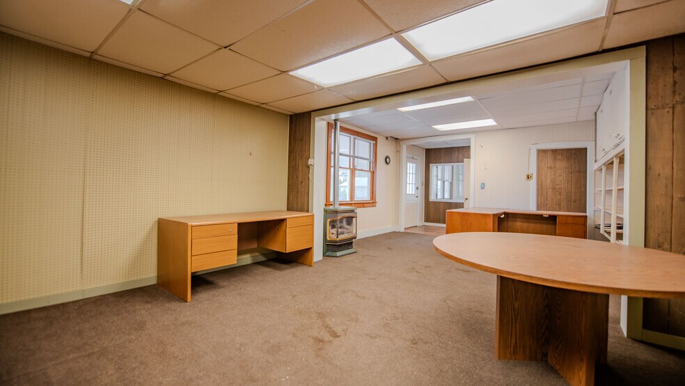 More Photos Of 2117 Webb St, Williamsport Freestanding For Sale