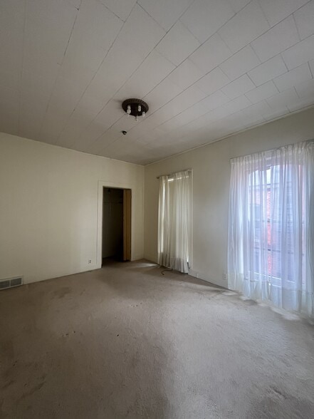 More Photos Of 388 Franklin st, Buffalo Religious Facility For Sale