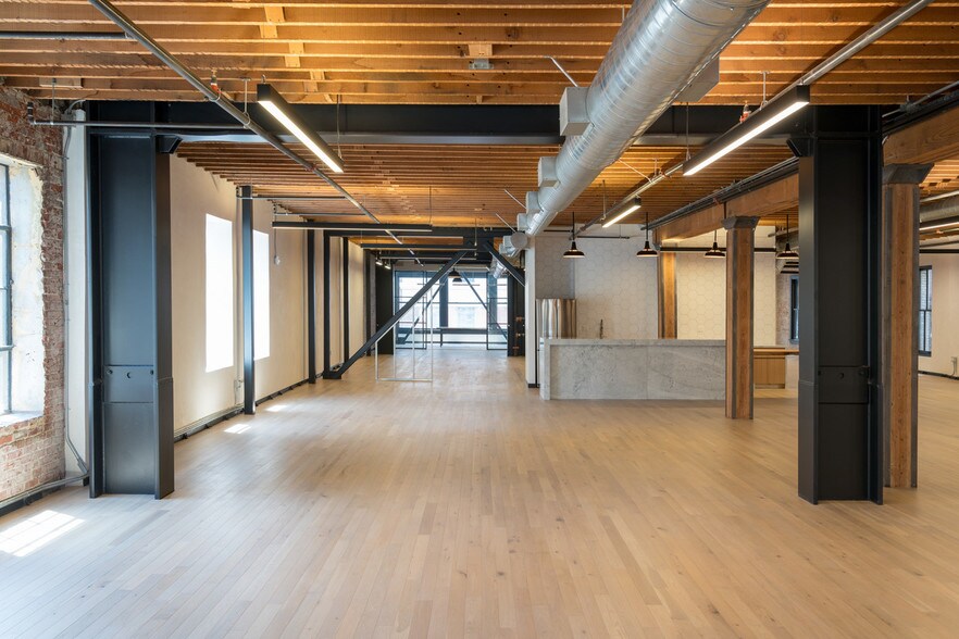 More Photos Of 510-514 S Broadway, Los Angeles Office For Lease