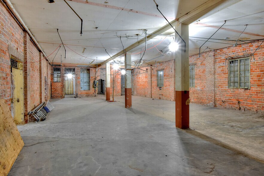 More Photos Of 206 Pilaklakaha Ave, Auburndale Apartments For Sale