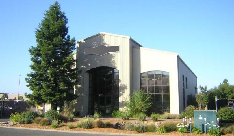 More Photos Of 147 Camino Oruga, Napa Light Distribution For Lease