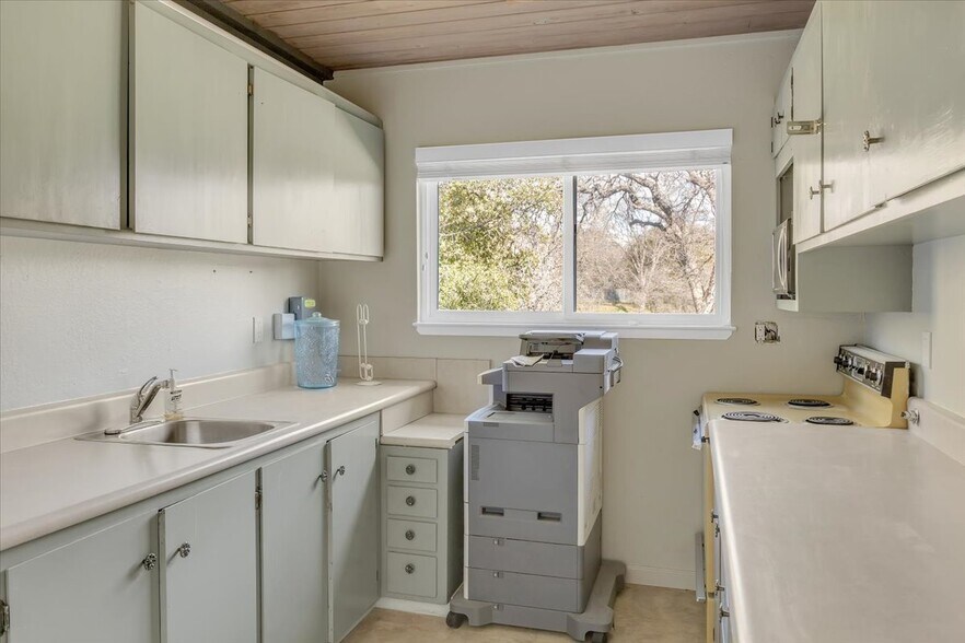 More Photos Of 304 CA-4, Murphys Office Residential For Sale