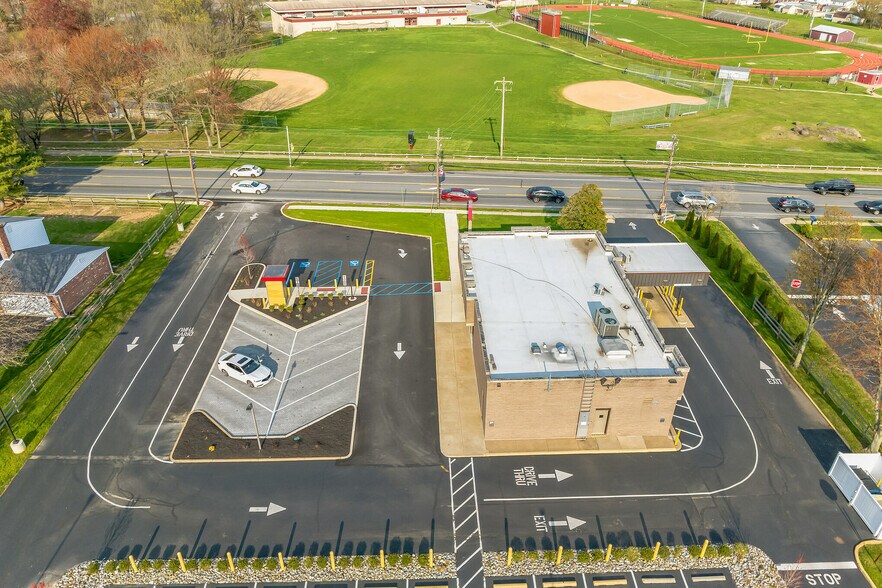 More Photos Of 3400 Chichester Ave, Boothwyn Bank For Lease