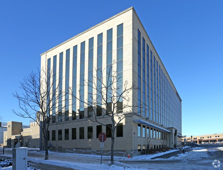 More Photos Of 2610 University Ave W, Saint Paul Office For Lease