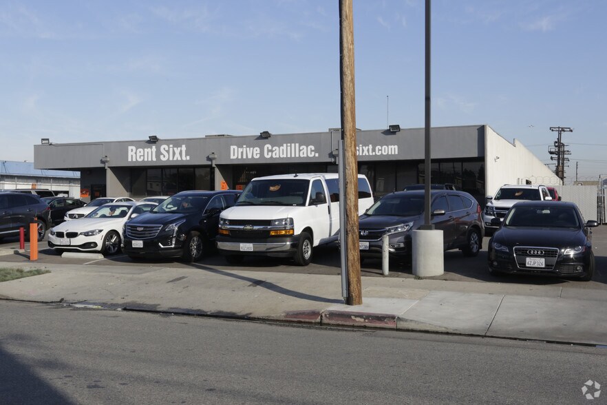 More Photos Of 8924 Bellanca Ave, Los Angeles Unknown For Lease