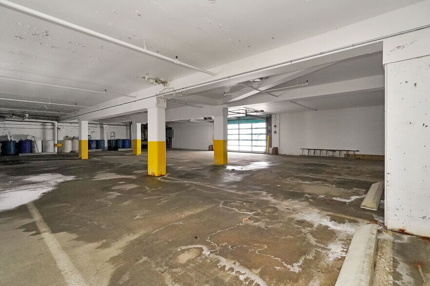 More Photos Of 50 Portland Pier, Portland Office For Lease