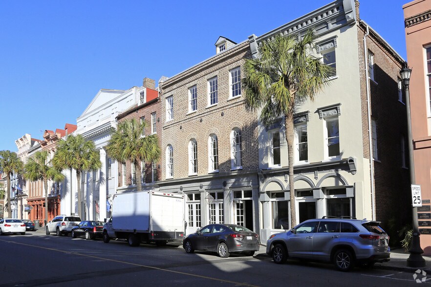 Primary Photo Of 28 Broad St, Charleston Coworking Space