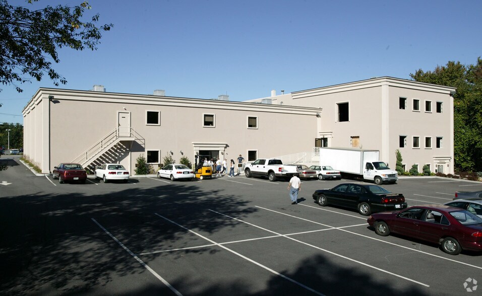 More Photos Of 6946 Post Rd, North Kingstown Medical For Sale