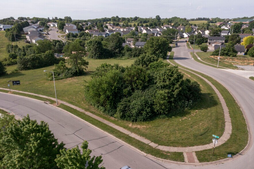 More Photos Of 529 Bullion Blvd, Winchester Land For Sale
