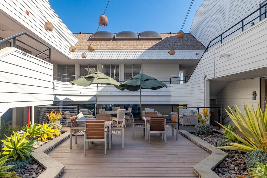 More Photos Of , Hermosa Beach Office For Sale