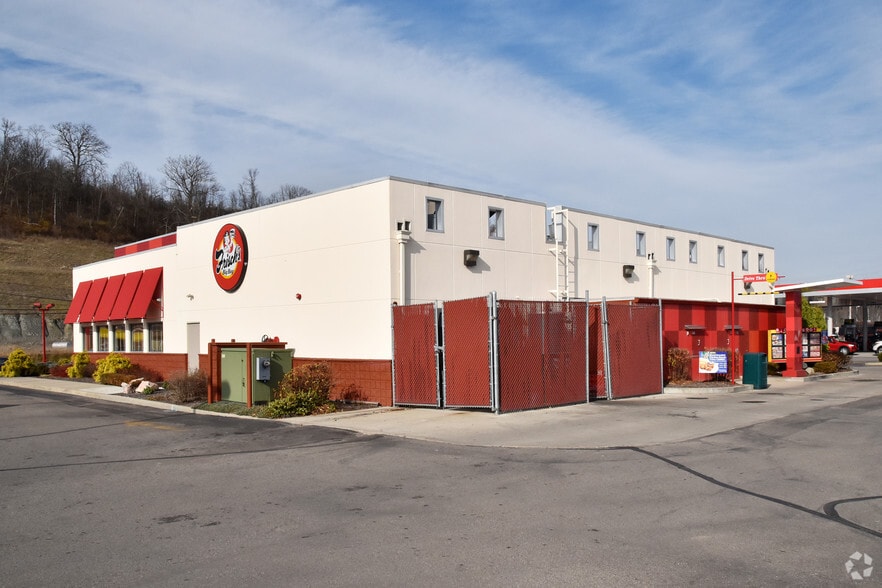 More Photos Of 1020 W Eads Pky, Lawrenceburg Restaurant For Lease