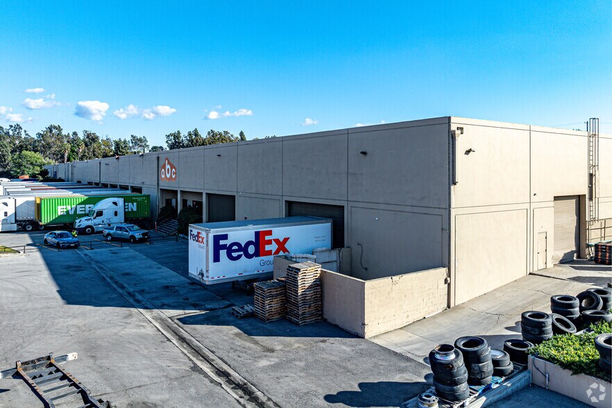 Primary Photo Of 9935 Beverly Blvd, Pico Rivera Distribution For Lease