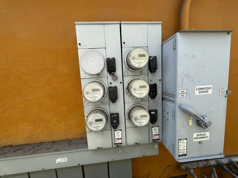 More Photos Of 2070 3rd St, Santa Clara Apartments For Sale