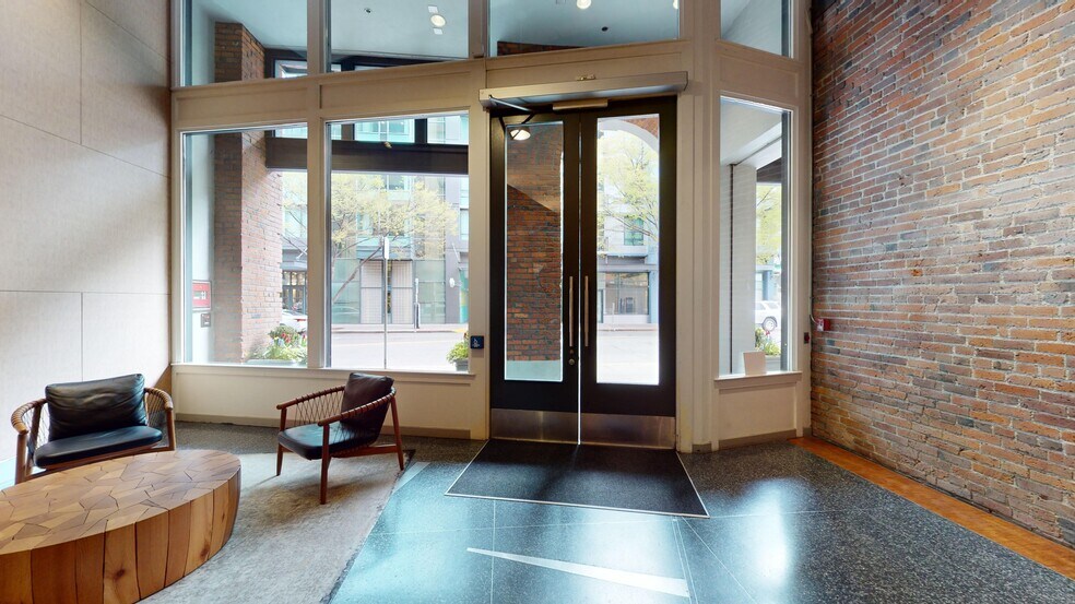 More Photos Of 1201 Western Ave, Seattle Loft Creative Space For Lease