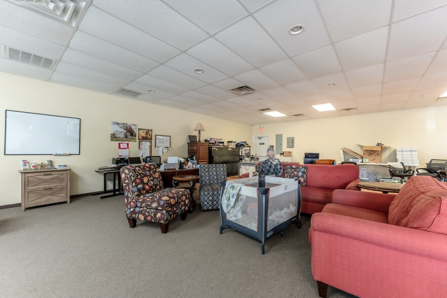 More Photos Of 5751 Nor Bath Blvd, Bath Freestanding For Sale