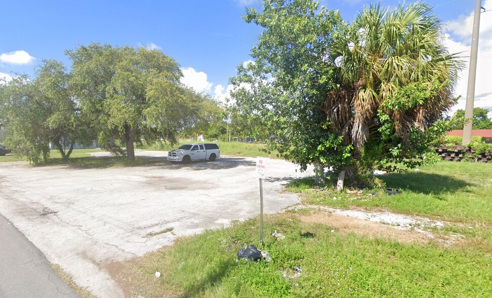More Photos Of 227 NW 1st Ave, Dania Beach Land For Lease