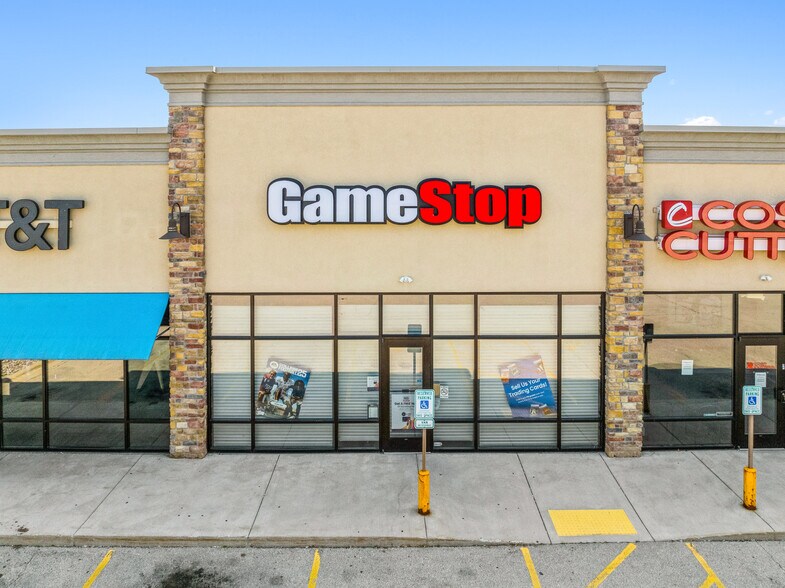 More Photos Of 2910 Roosevelt Rd, Marinette Unknown For Lease