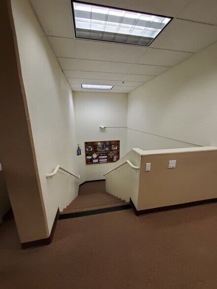 More Photos Of 41669 Date St, Murrieta Office For Lease