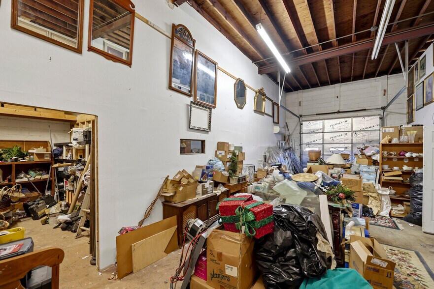 More Photos Of 1358 W Main St, Forest City Warehouse For Sale