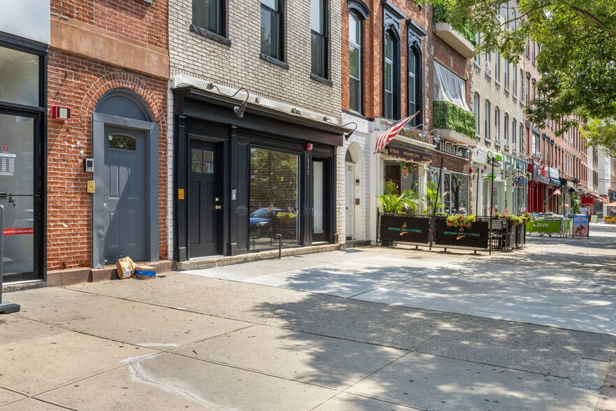 Primary Photo Of 525 Washington St, Hoboken Storefront Retail Residential For Lease