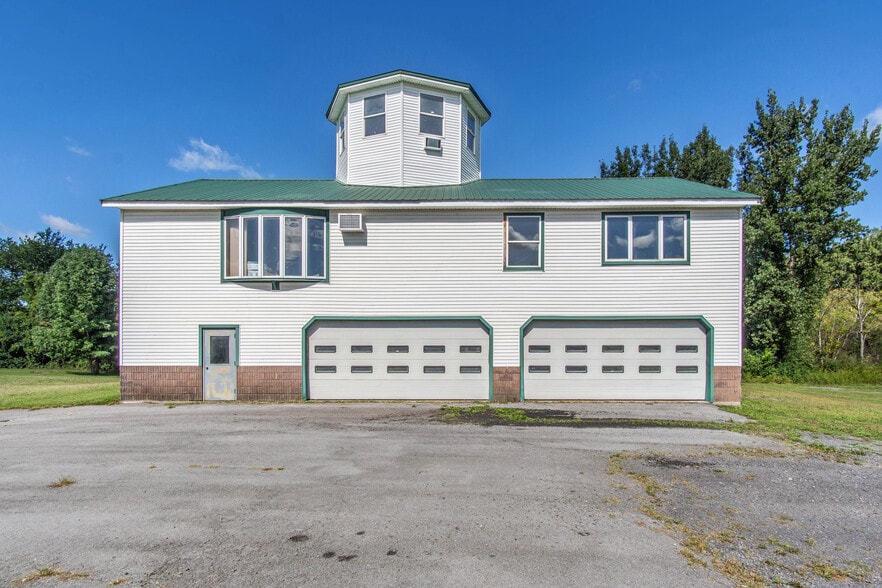 More Photos Of 17321 Old Rome State Rd, Watertown Funeral Home For Sale