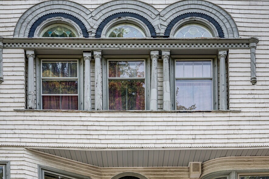 More Photos Of 461 Linwood Ave, Buffalo Apartments For Sale