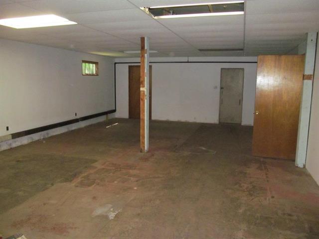 More Photos Of 50 Woodstock Rd, White River Junction Auto Repair For Sale