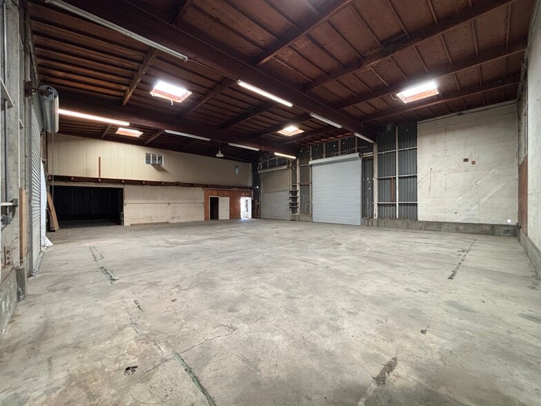More Photos Of 4711 Paoli Loop Rd, American Canyon Warehouse For Lease