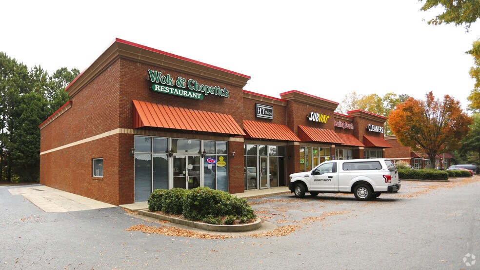 More Photos Of 1525 McFarland Rd, Alpharetta Storefront For Lease