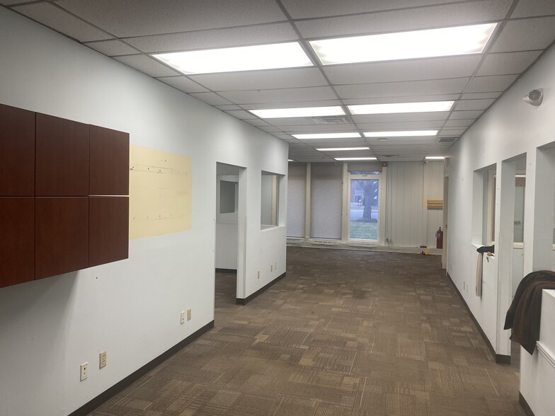 More Photos Of 3409 Genesee St, Buffalo Office For Sale