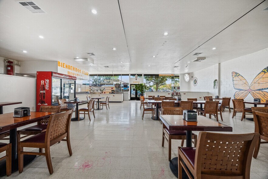 More Photos Of 33027 Road 159, Ivanhoe General Retail For Sale