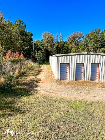 More Photos Of 109 Coleman Dr, Eatonton Self Storage For Sale