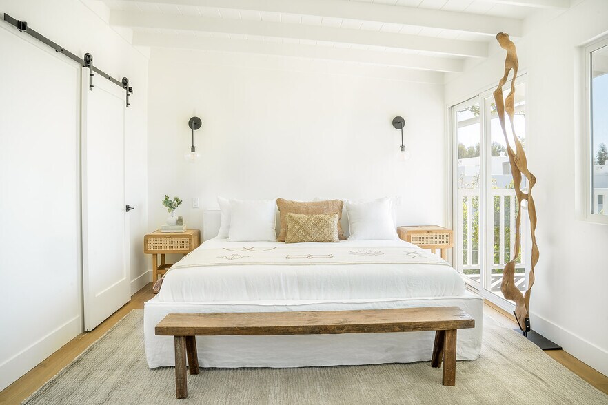 More Photos Of 31254 Bailard Rd, Malibu Multifamily For Sale