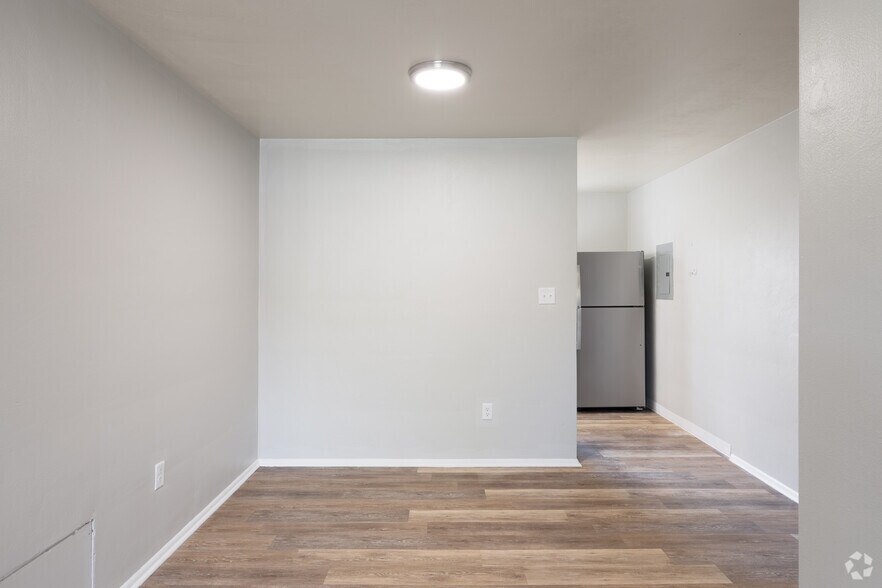 More Photos Of 237-311 N 12th St, Miamisburg Apartments For Sale