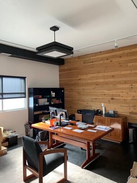 More Photos Of 1 S Kalamath St, Denver Office For Lease