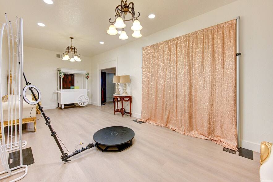 More Photos Of 3600 Michaux St, Houston Lodge Meeting Hall For Sale