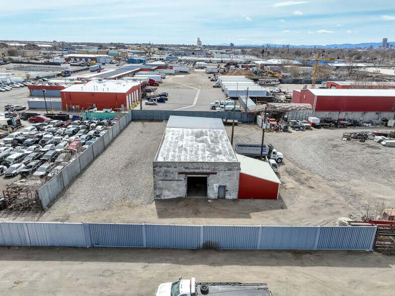 More Photos Of 5320 Cook St, Denver Warehouse For Lease