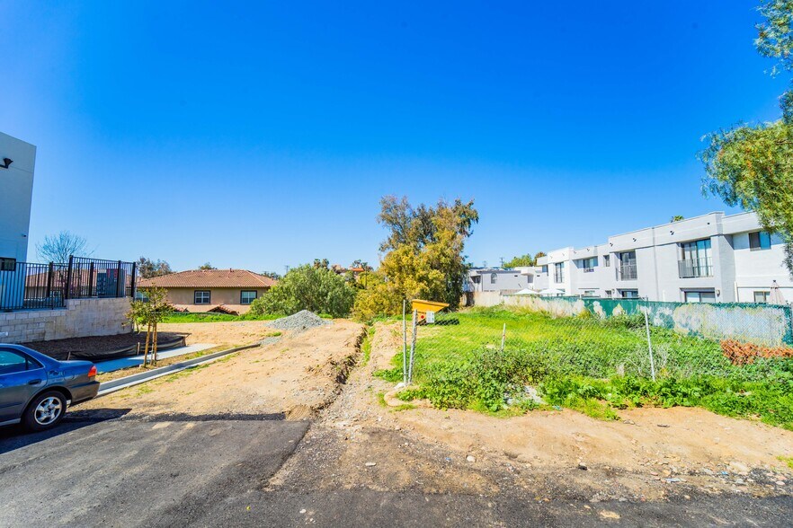 More Photos Of 0 E St, San Diego Land For Sale